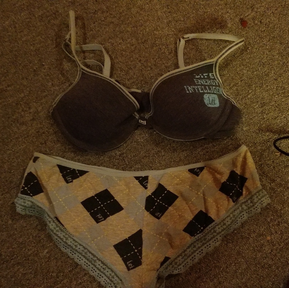 L.i.e. Bra and Pantie Set